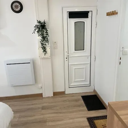 Residence Chene- 15 Mn De Paris Et 05 Mn D'Orly Aeroport Viry-Chatillon Exterior photo