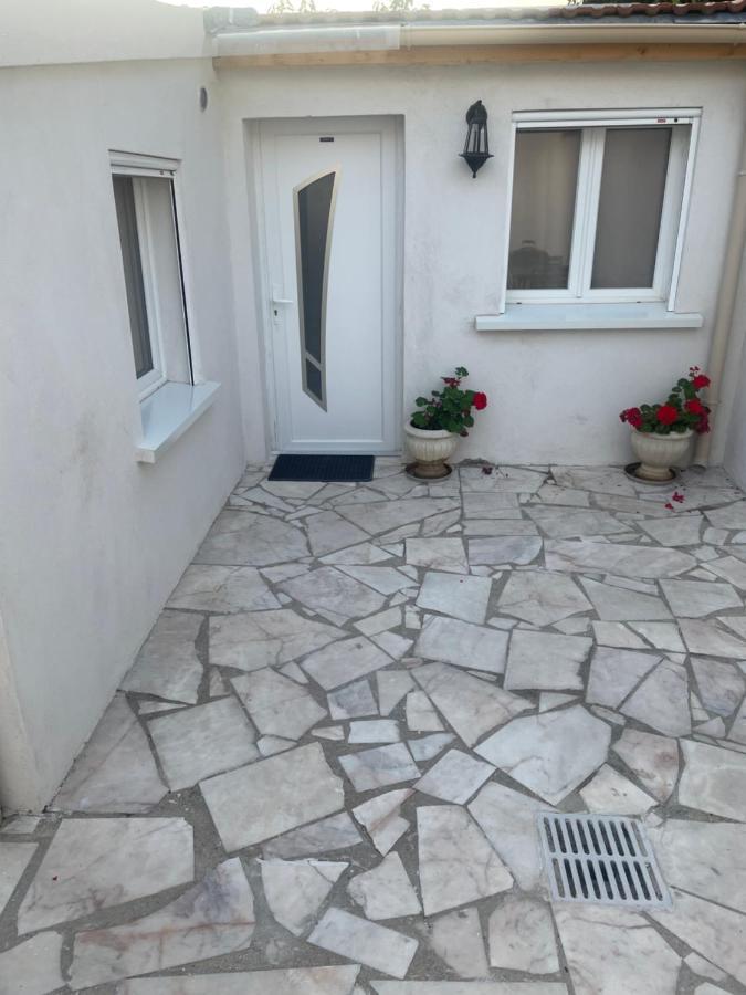 Apartment Chene- 15 Mn De Paris Et 05 Mn D'orly Aeroport *
